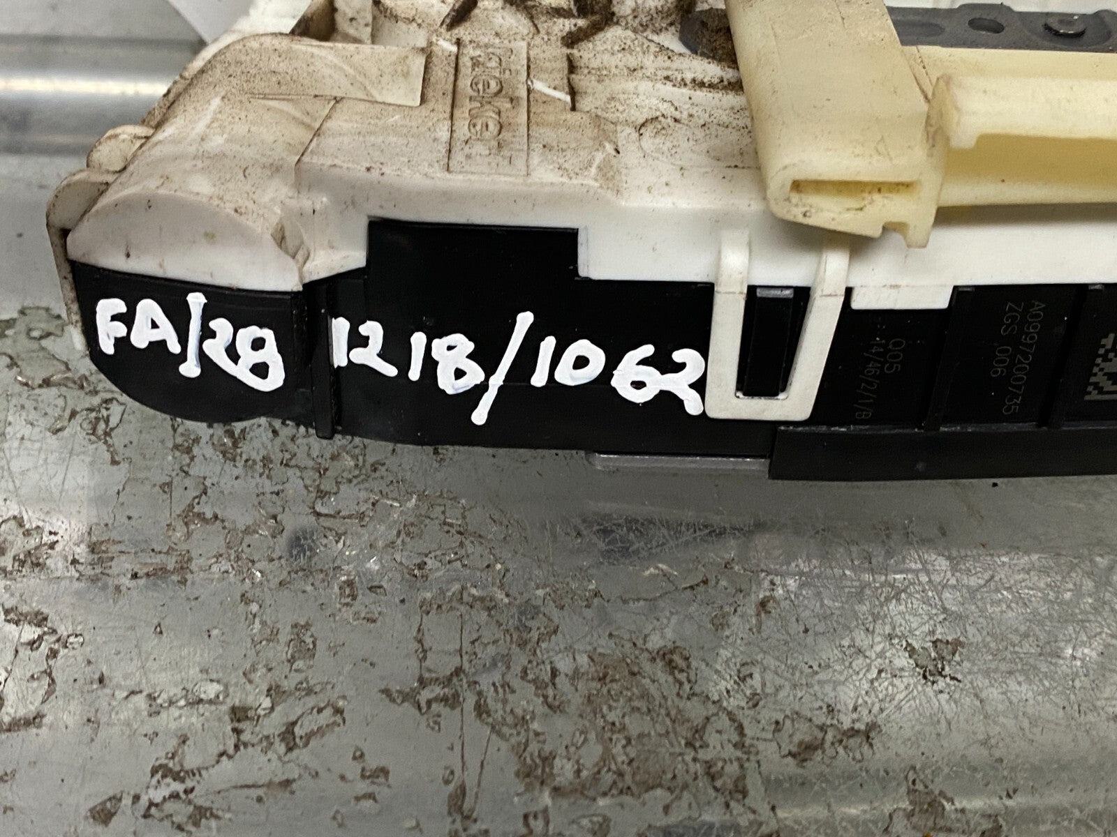 205315829334
