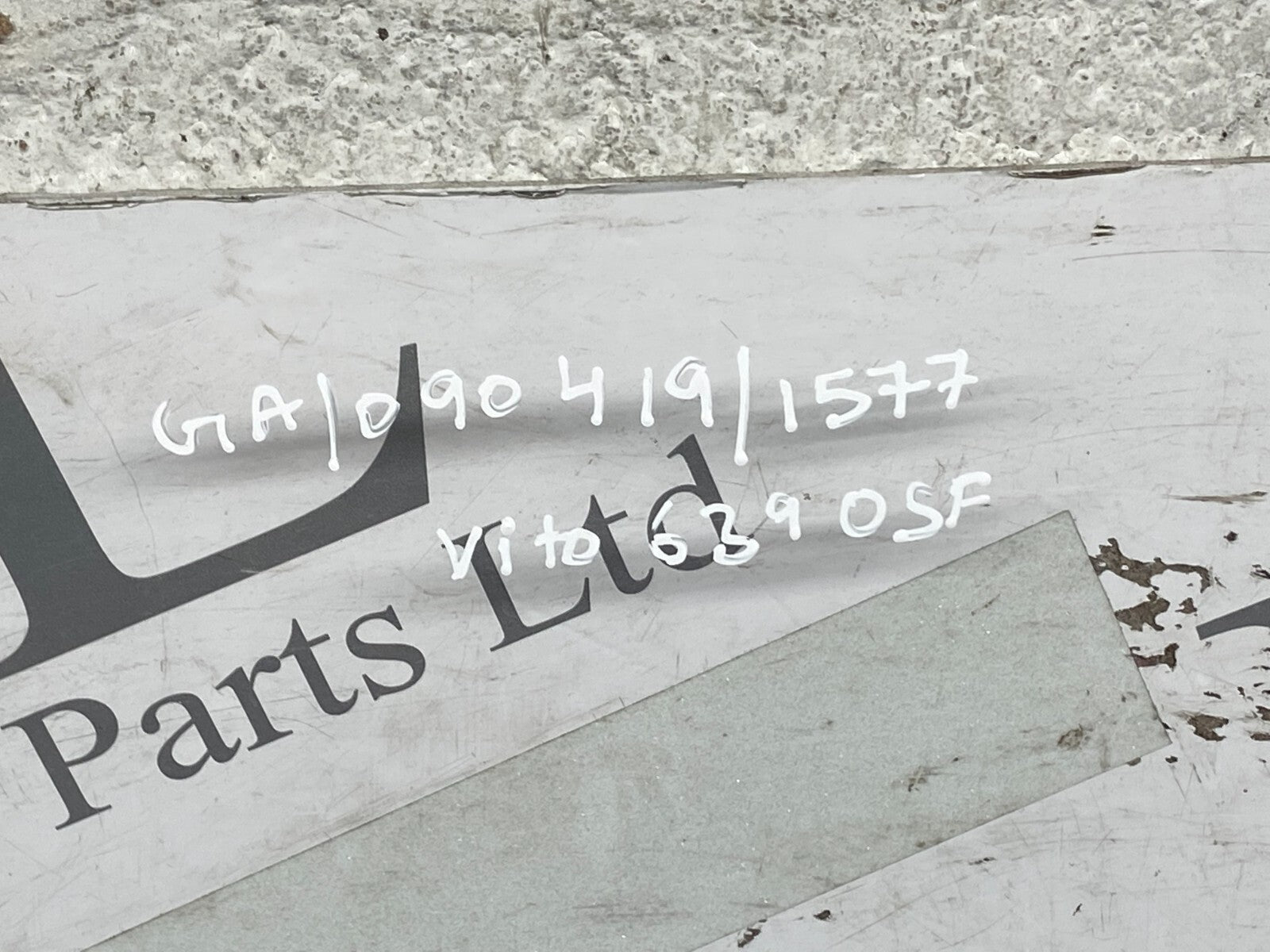 203977449476
