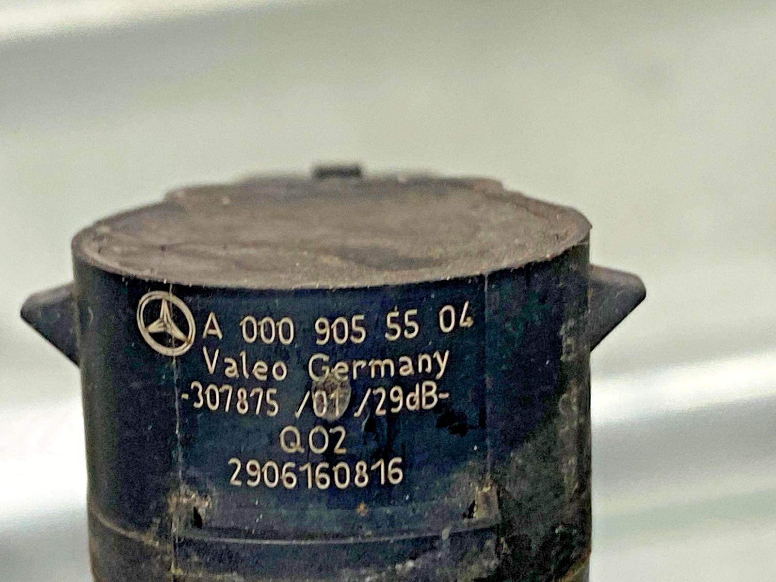 205805385023