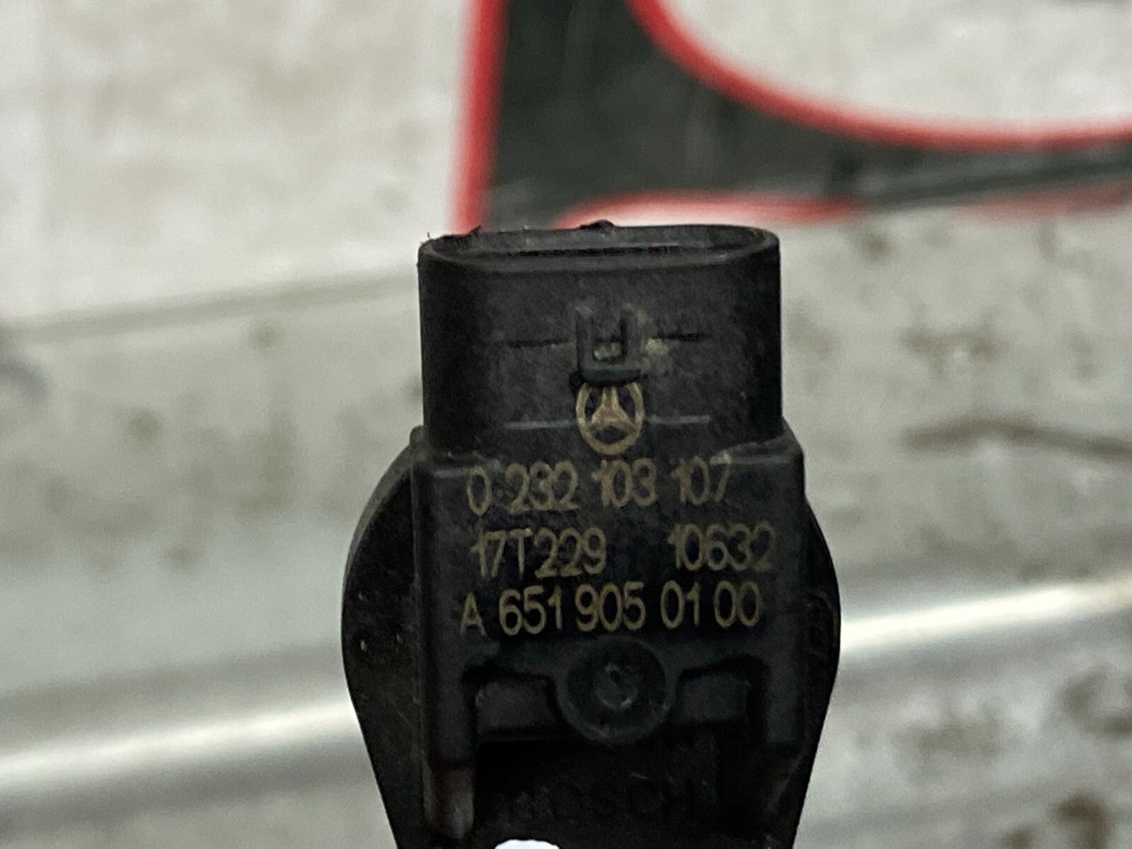 203991127881