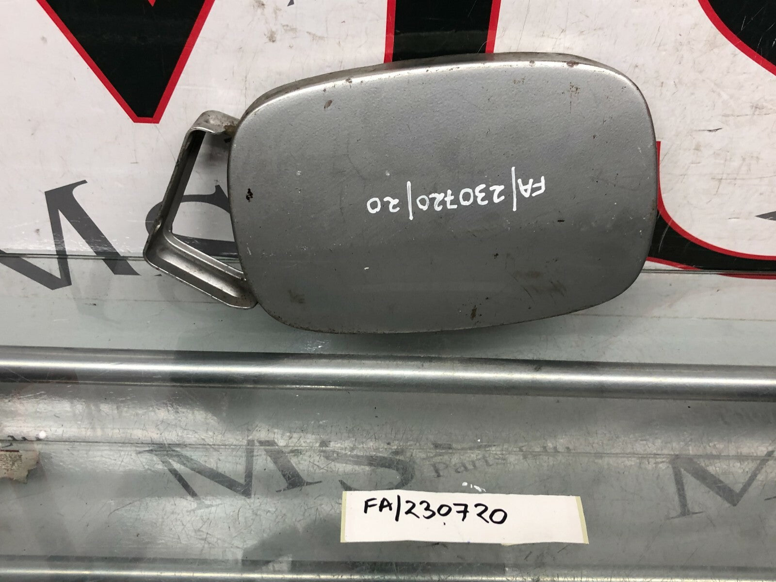 203159333696
