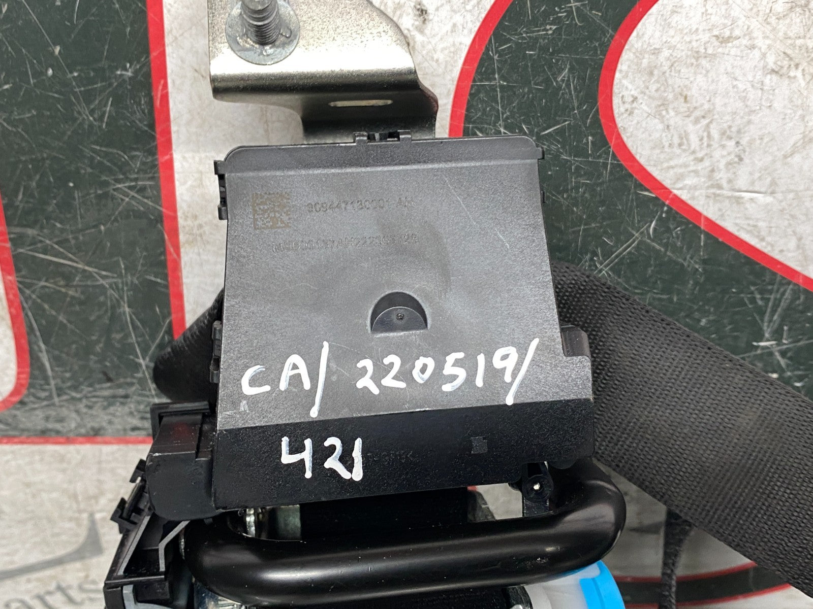 205593122996