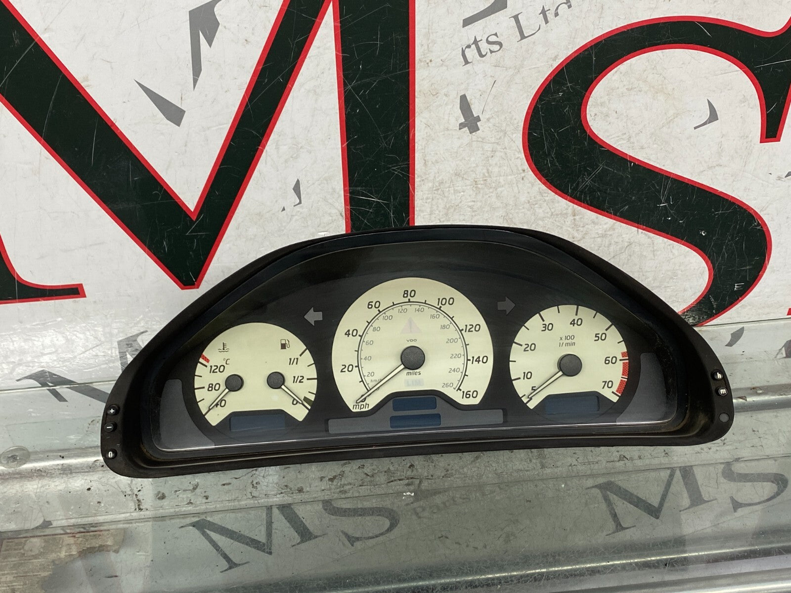 204410394904