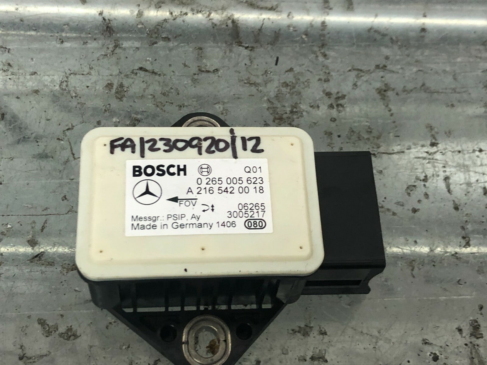 203204997028