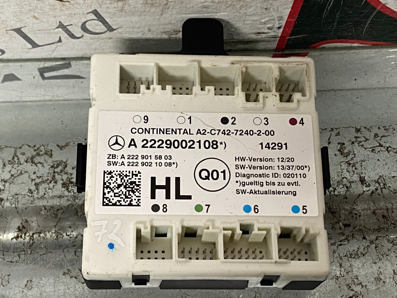 204650963589