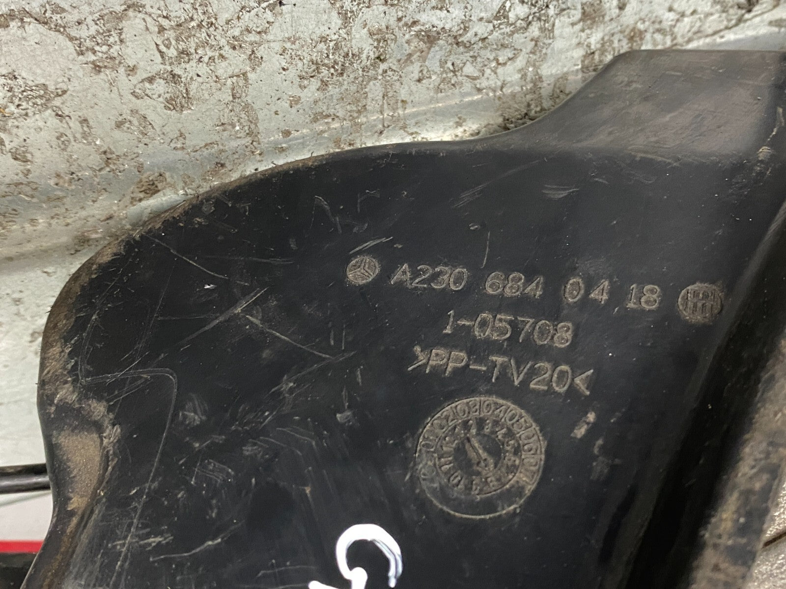 204474729585