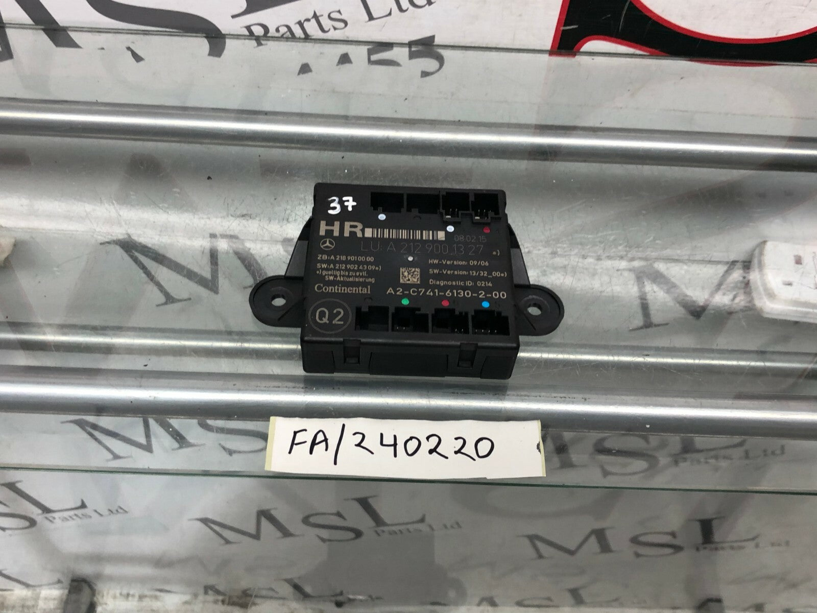 203000828090