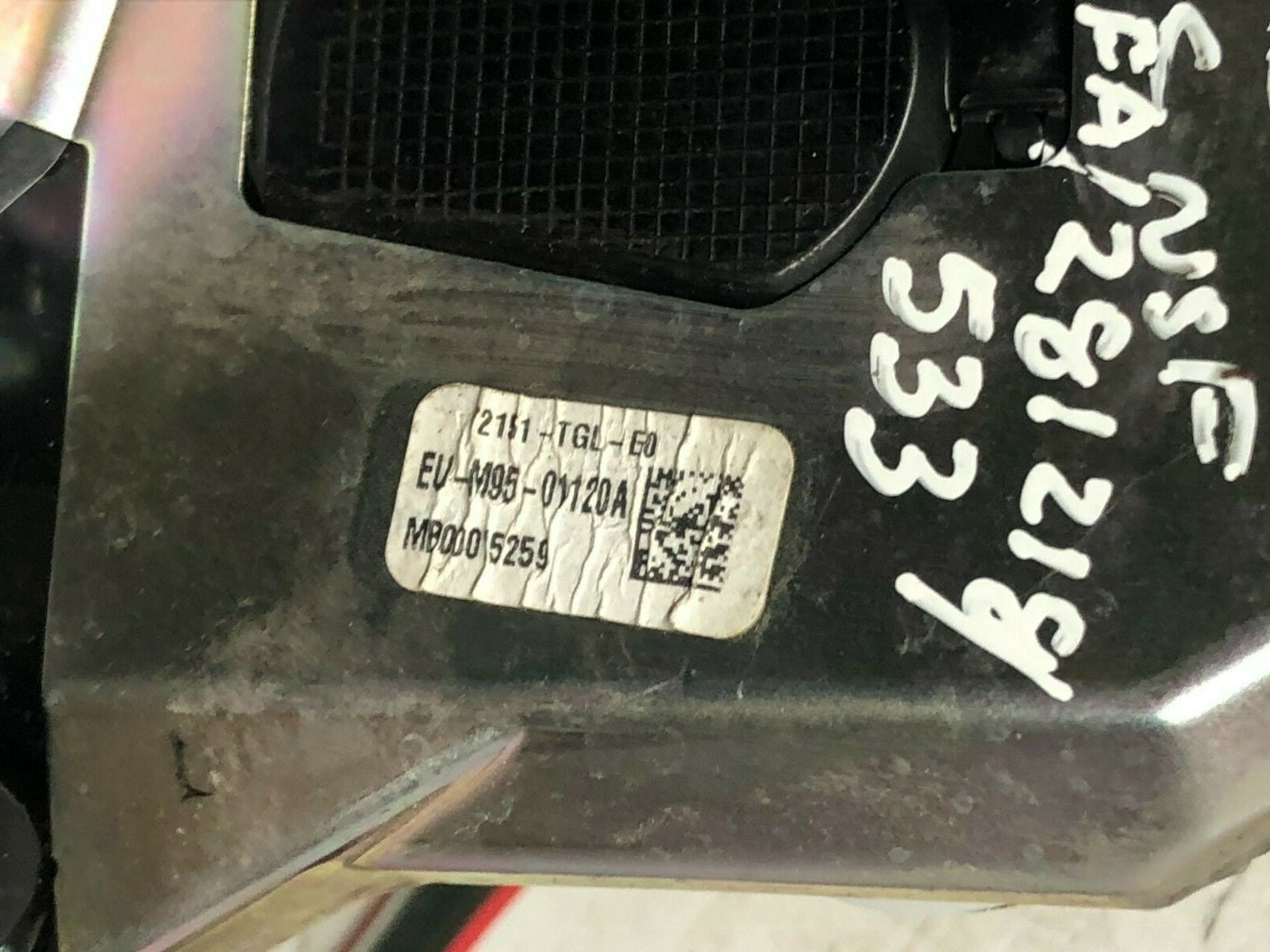 203245621889