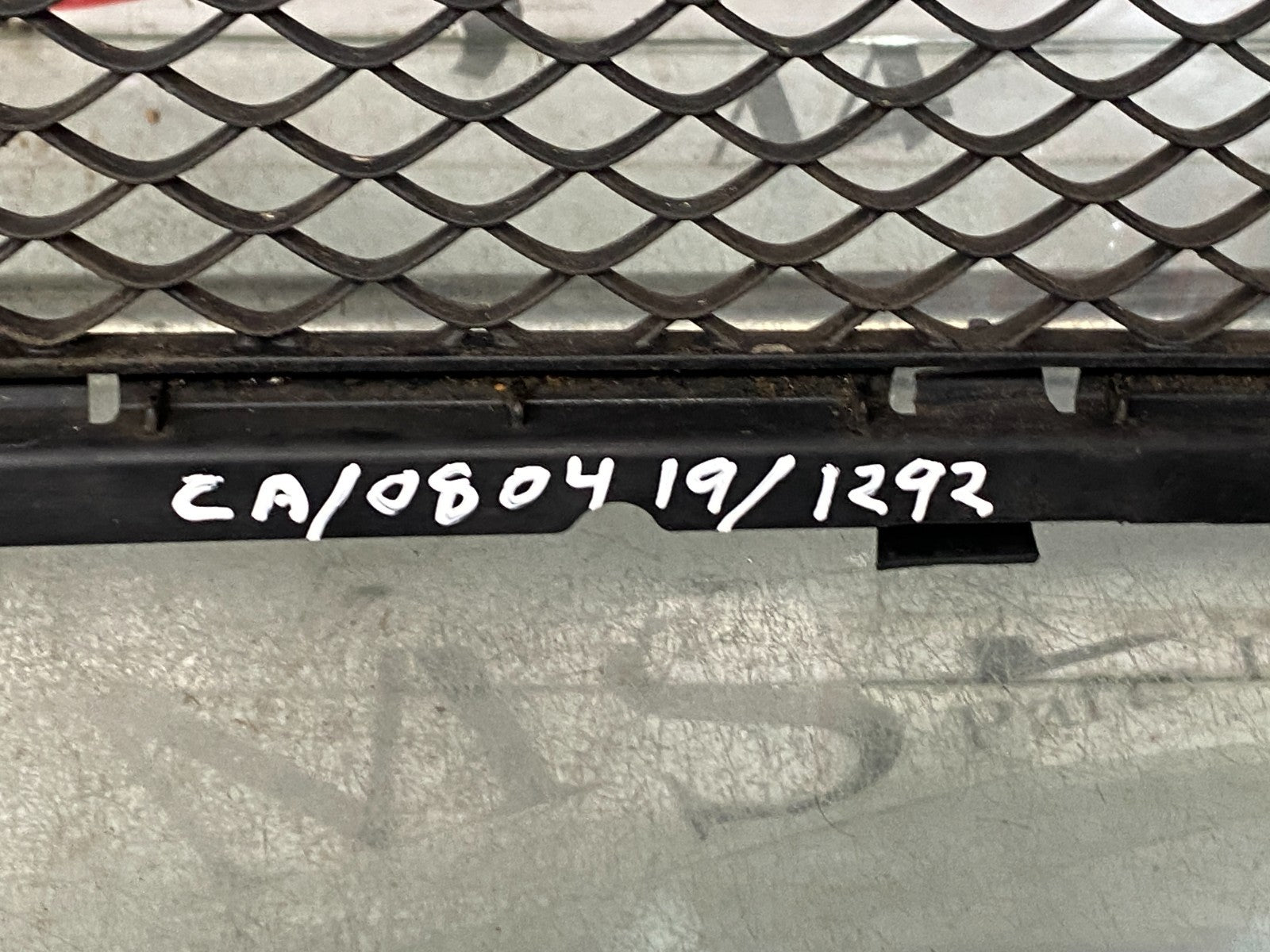 206296407643