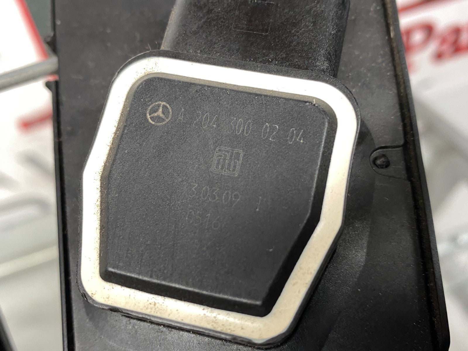 205755104033
