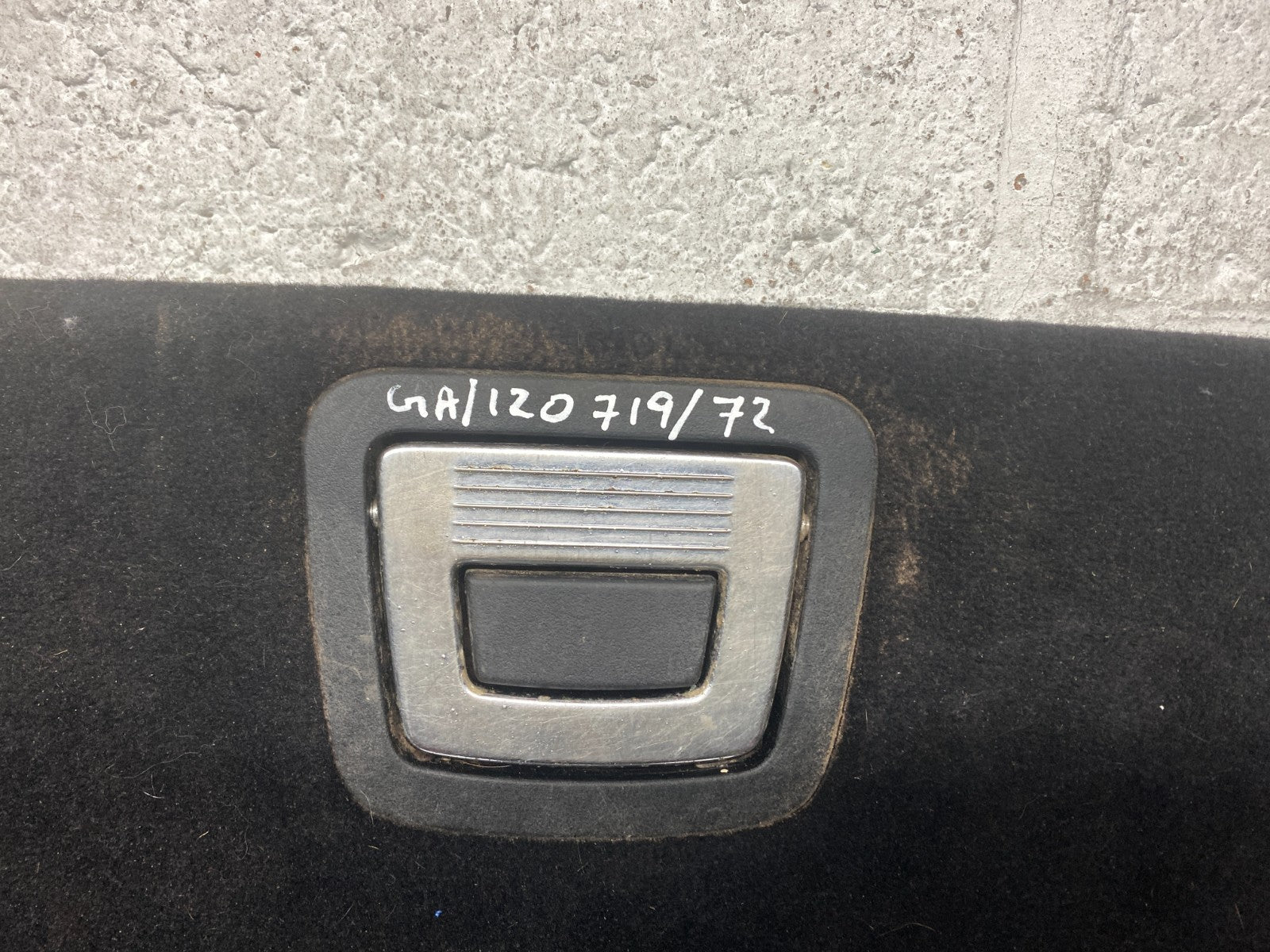 205690284704