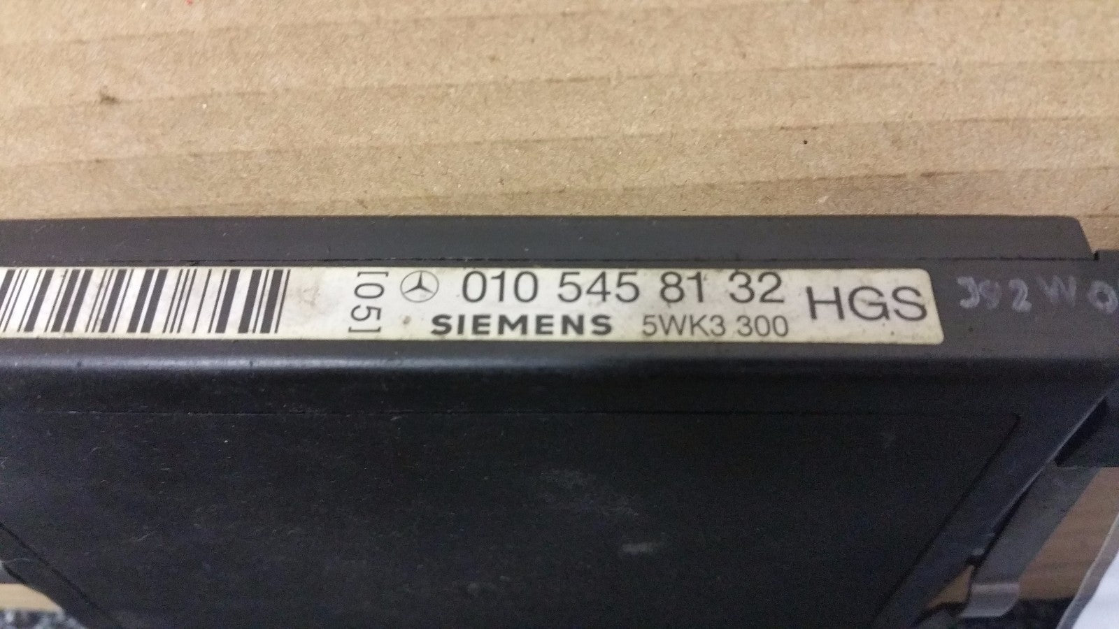 202190670855