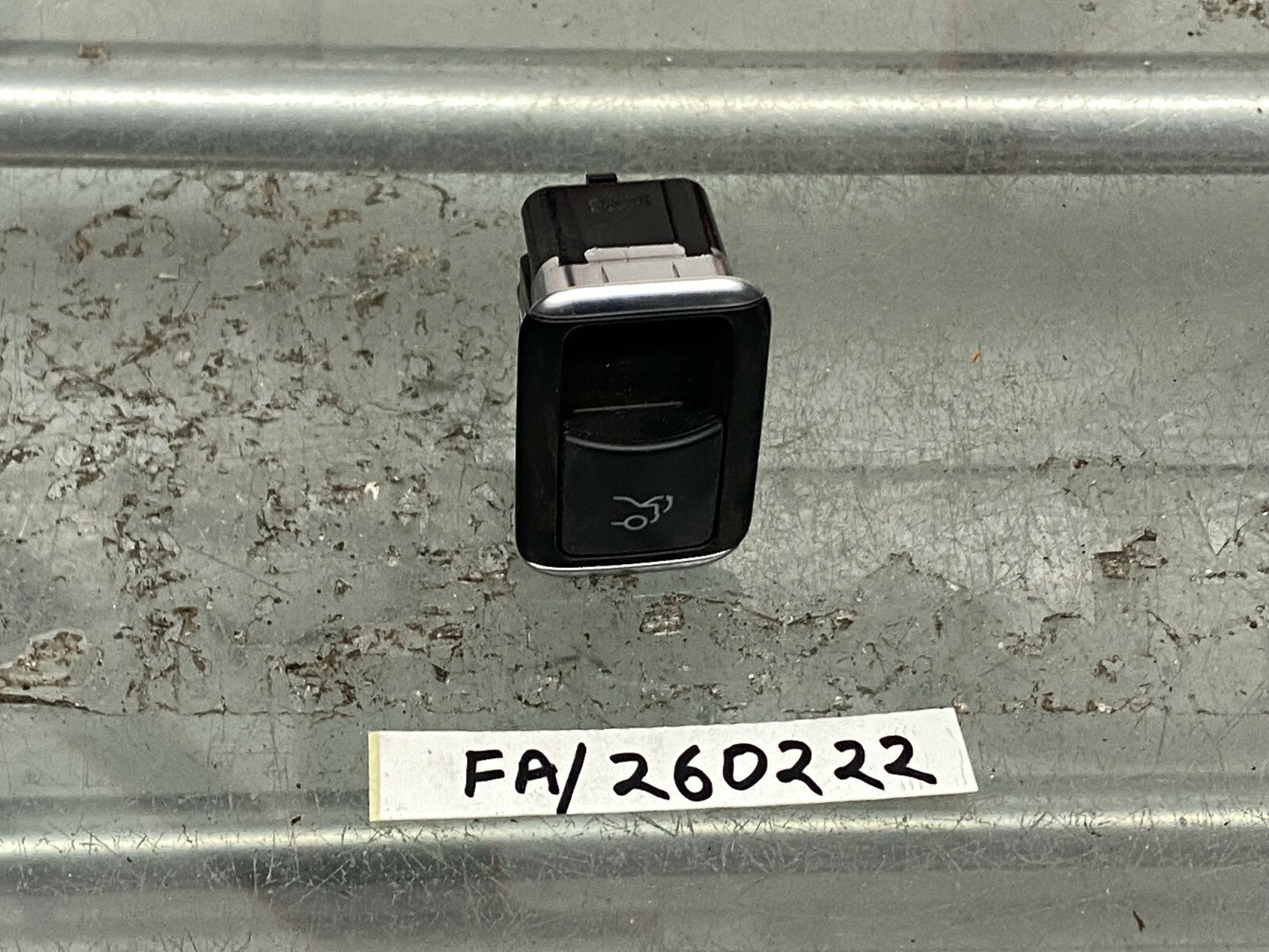 203858757616