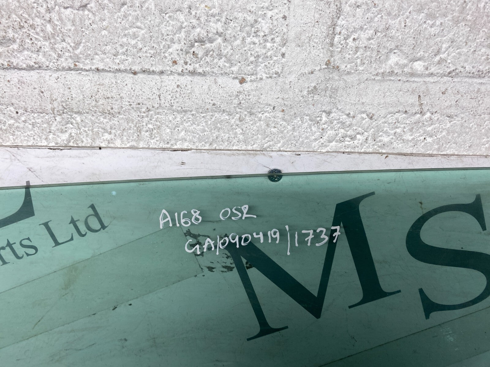 204483389819