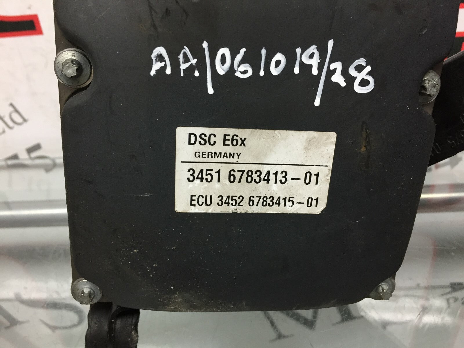 202815908608