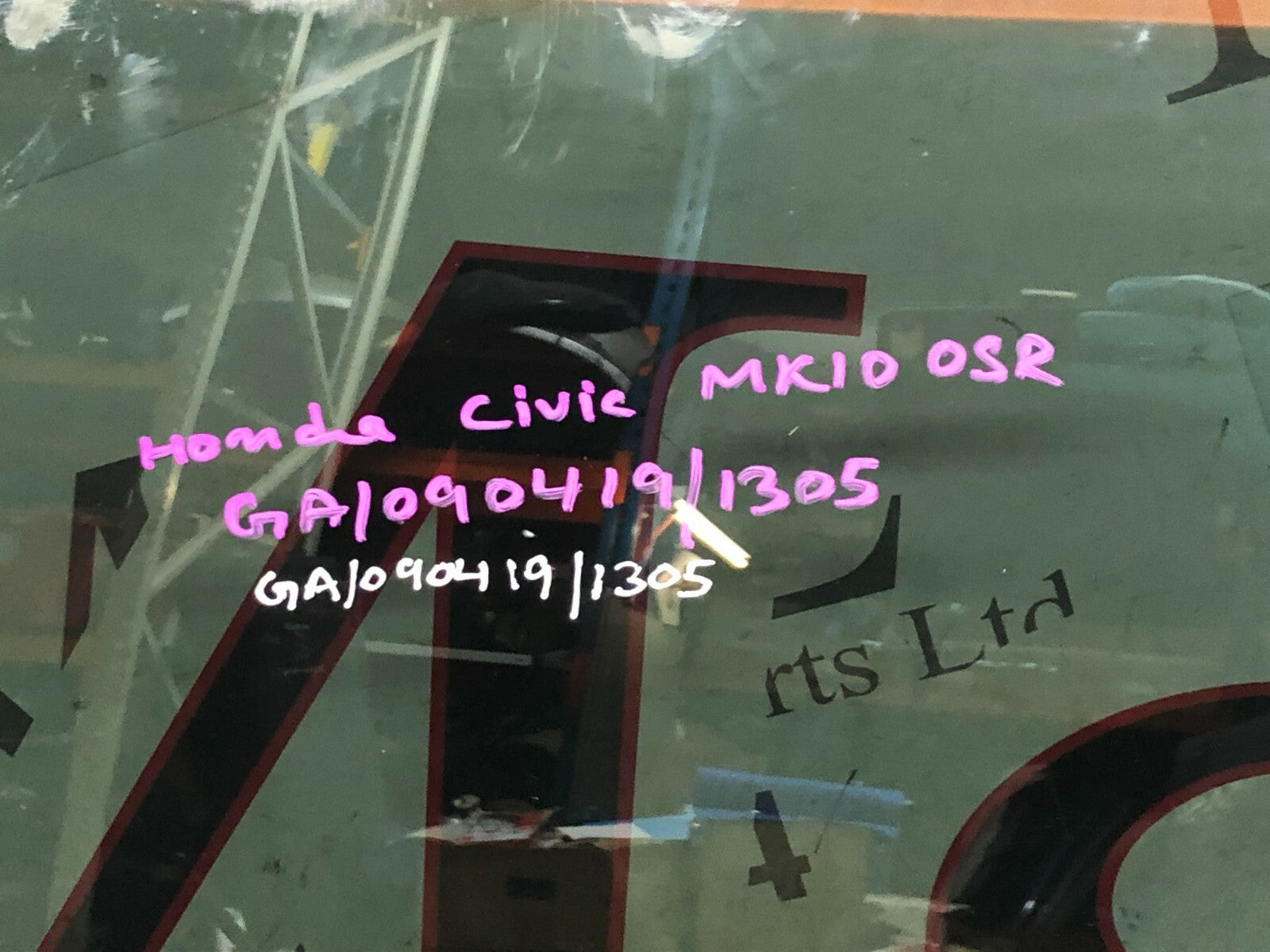 203235819576