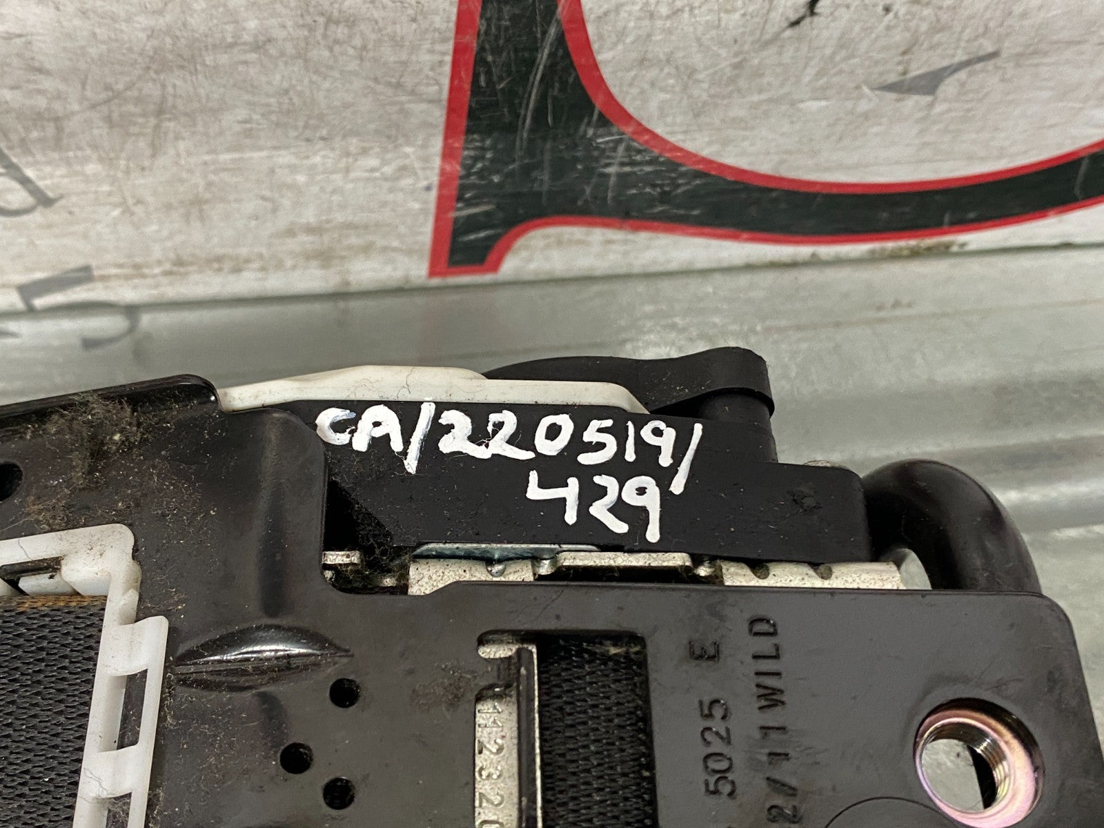 205593153305
