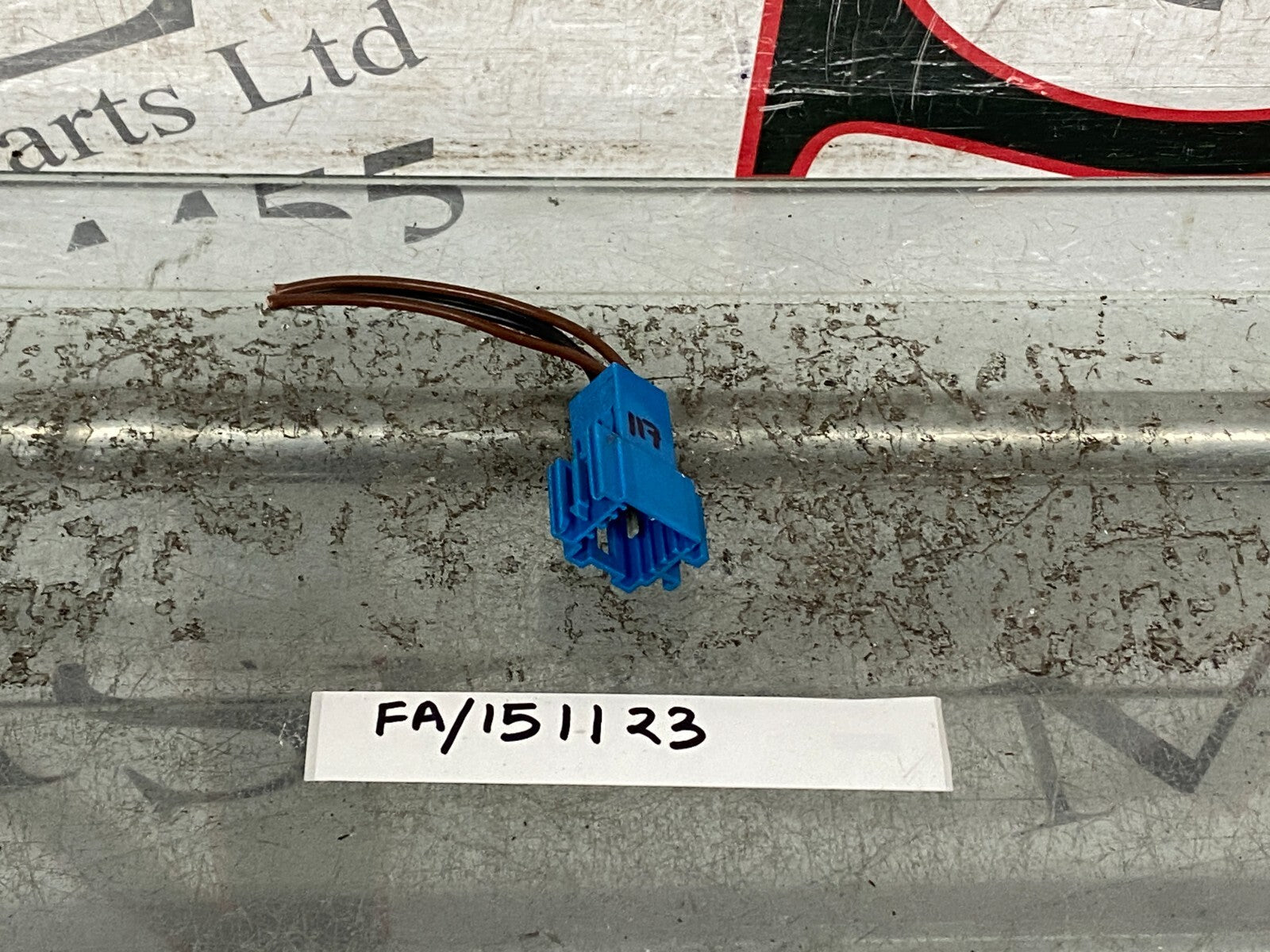 204584500156