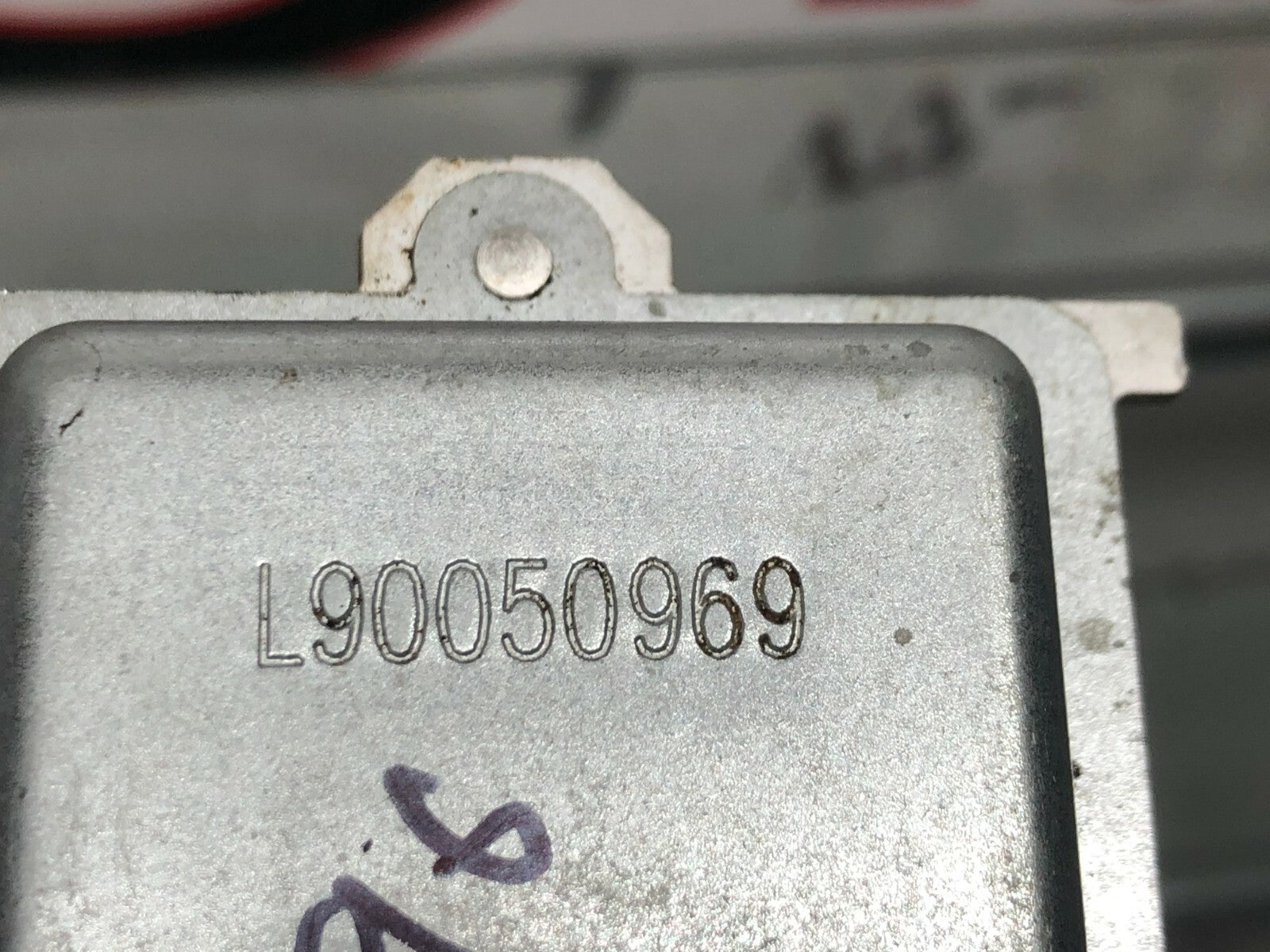 204051827901