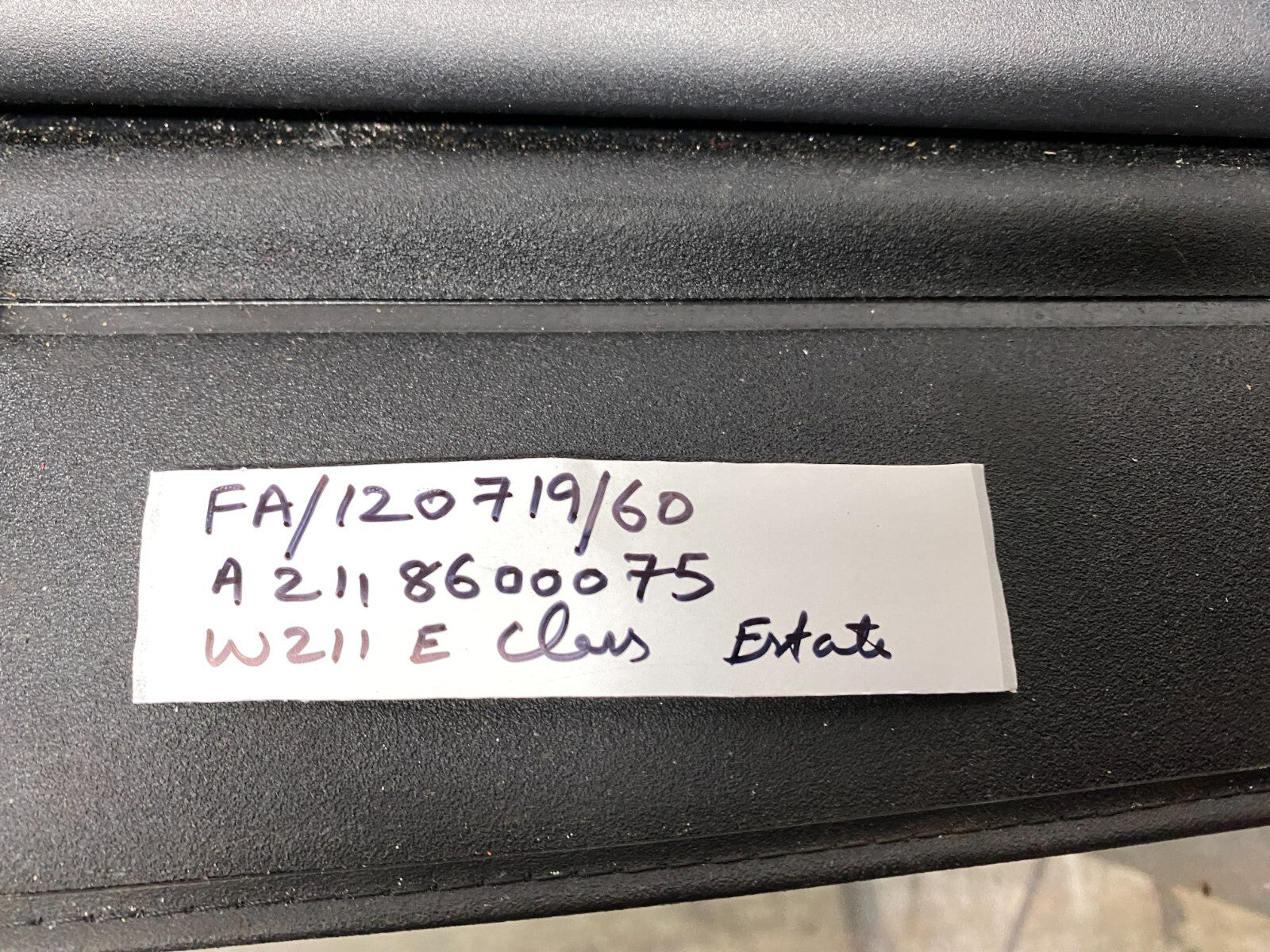 205578479037