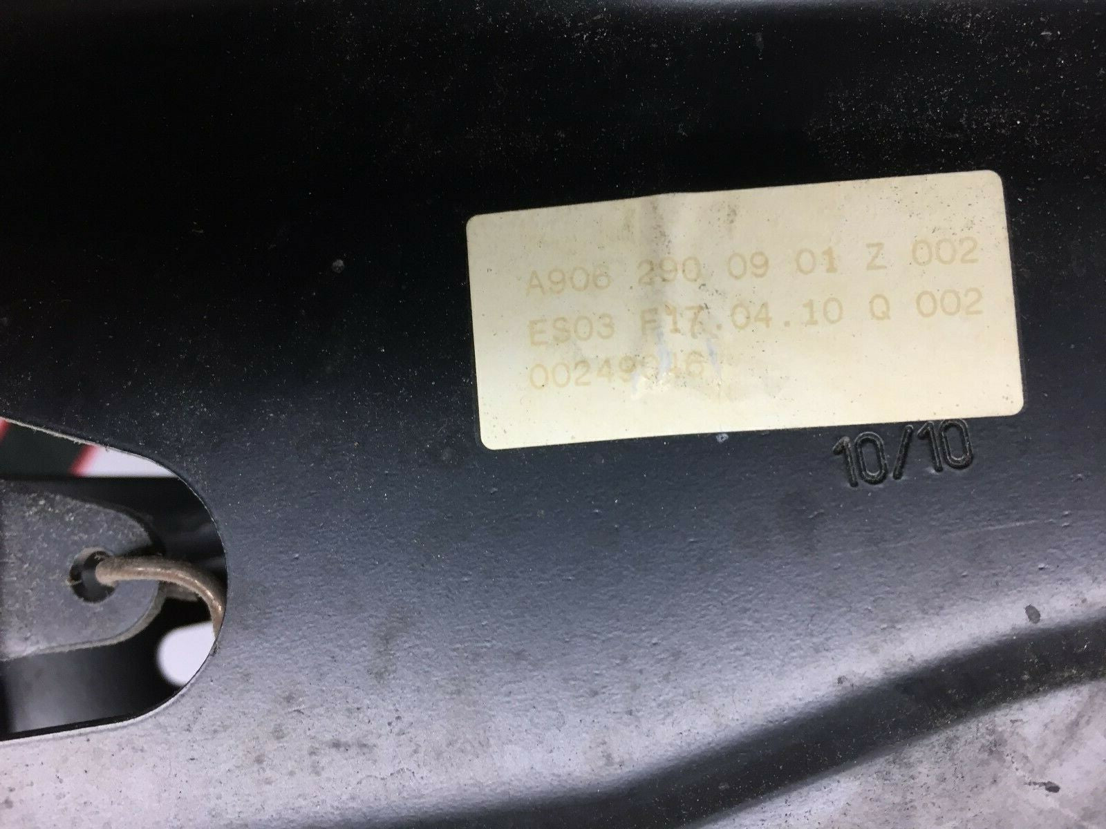 202769404985