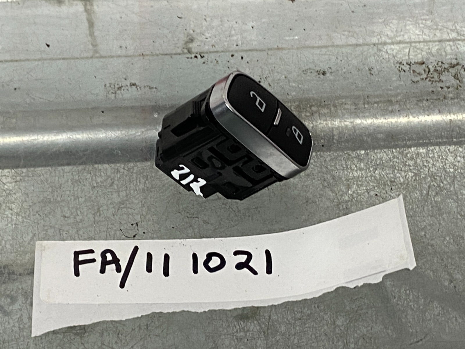 205176328348