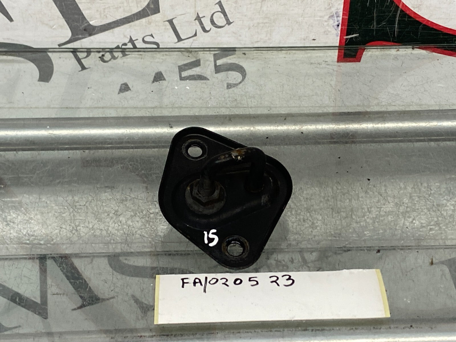 204325827601