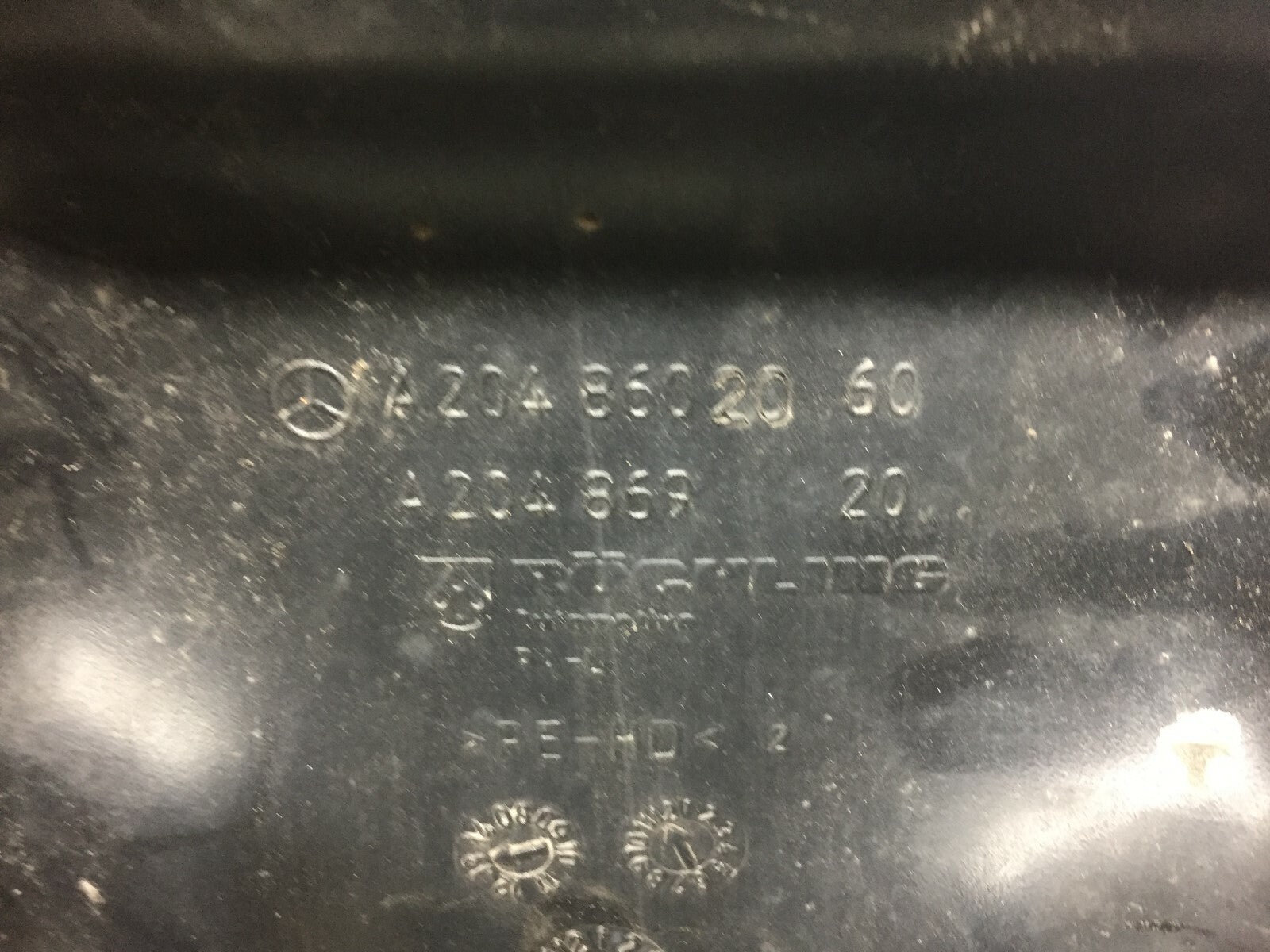 202739040827
