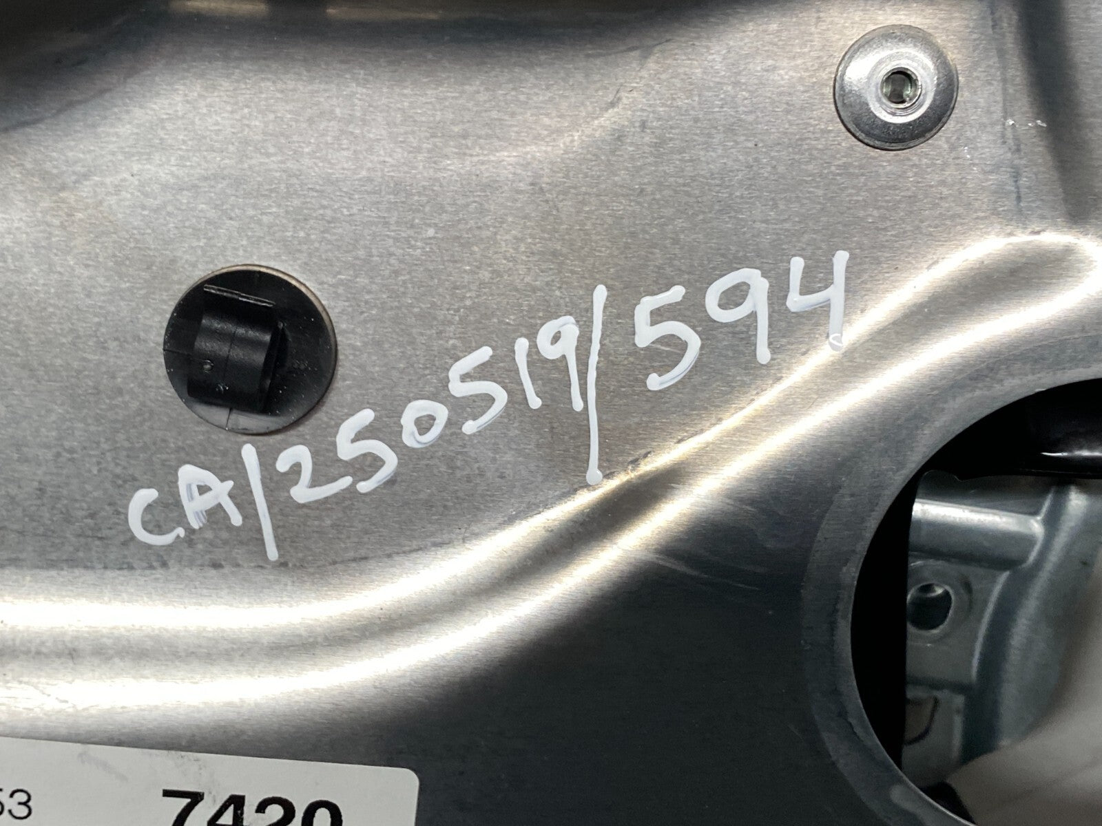 204697704912