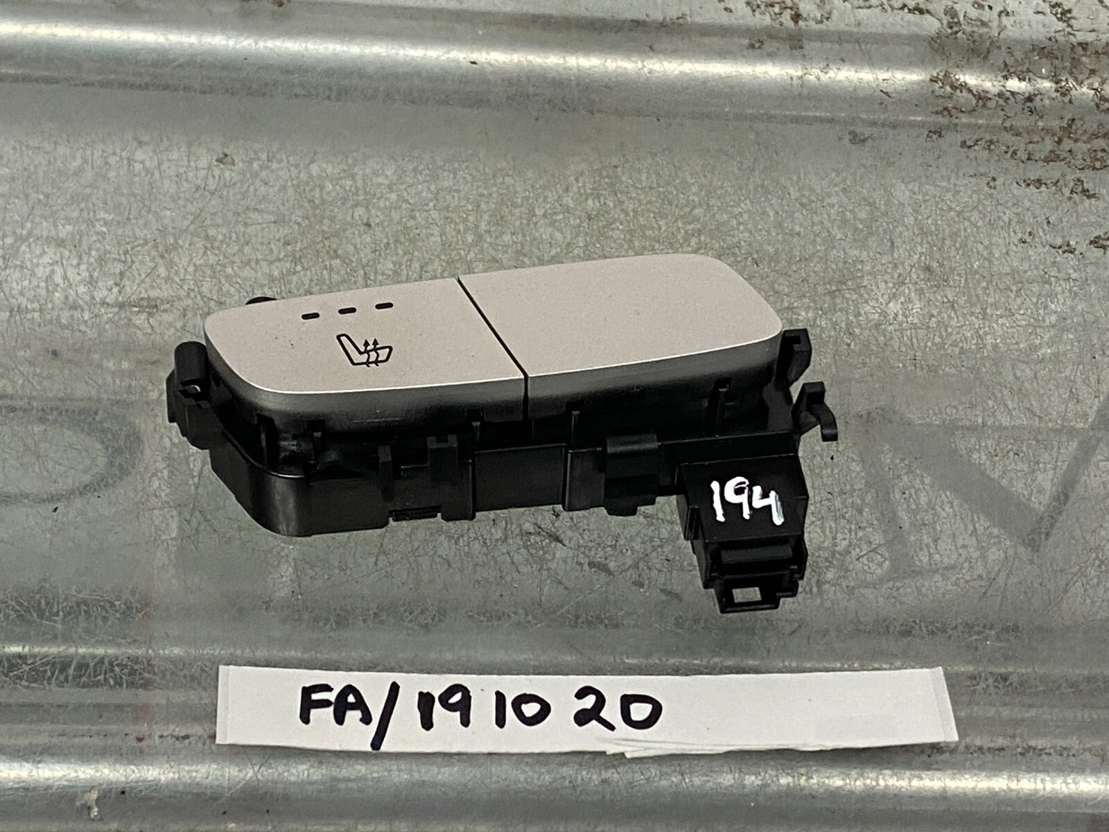 205125419648