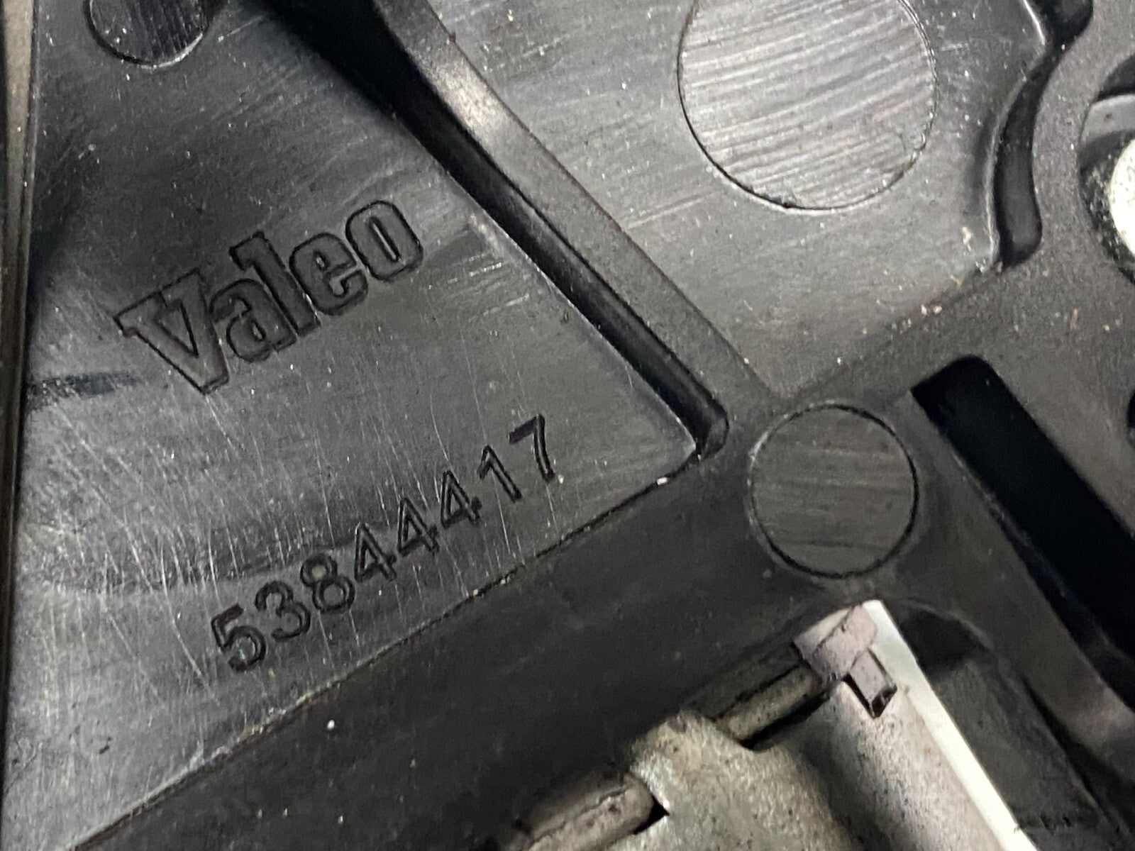 204108380319